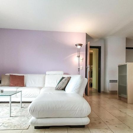 Nice Apartment In Bredene With Kitchen ภายนอก รูปภาพ